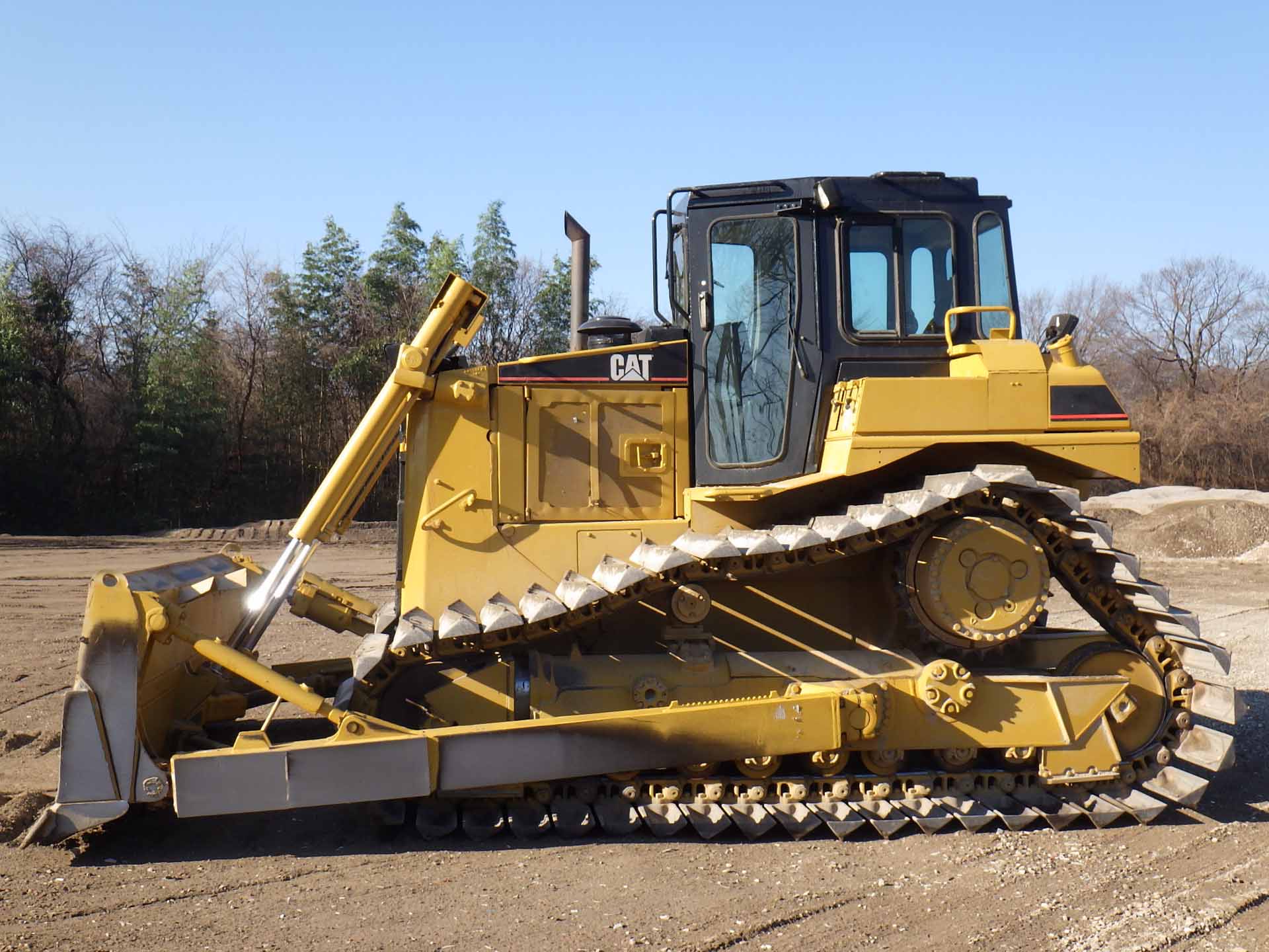 CAT D6R写真2