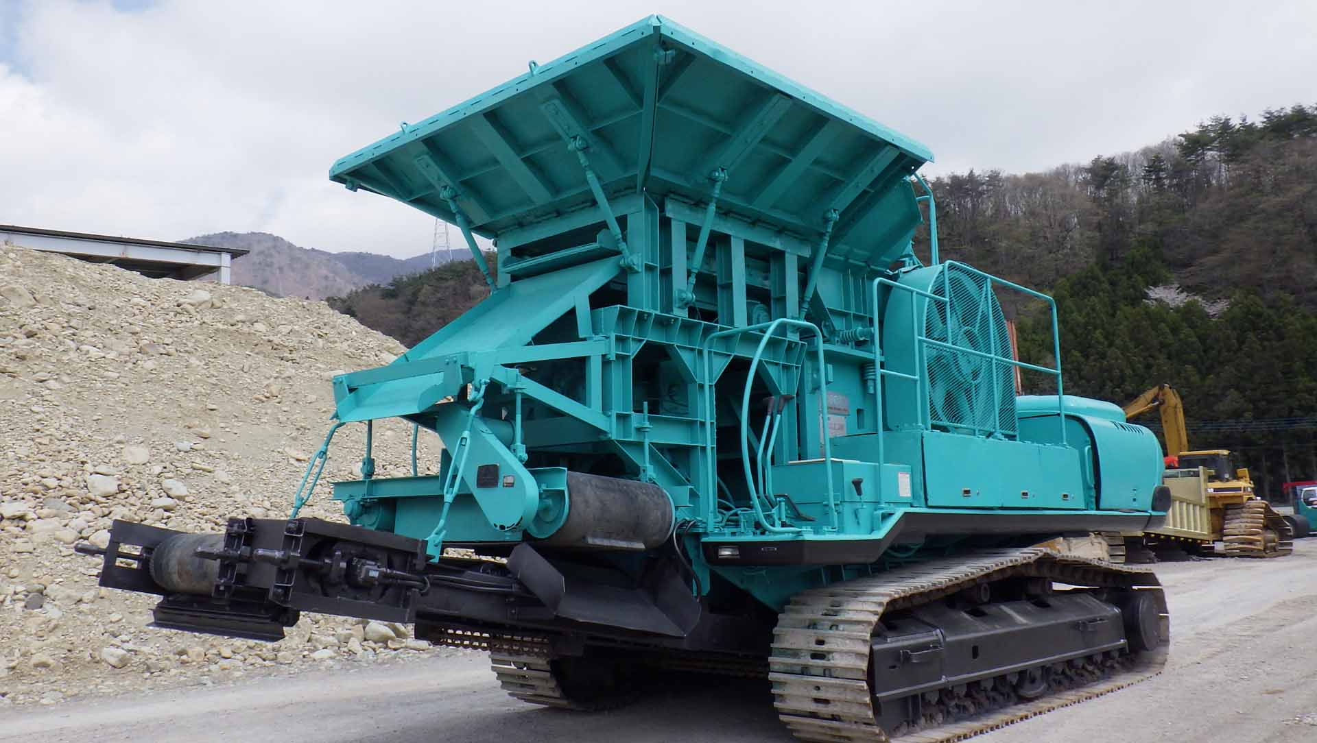 KOBELCO KMC300画像