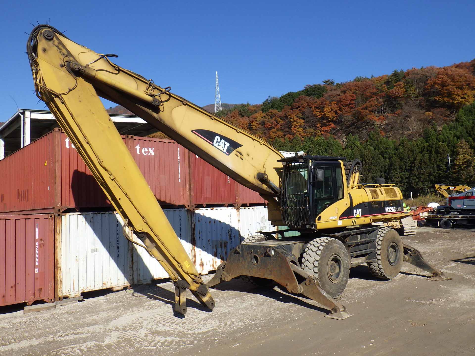 CAT M325C写真1